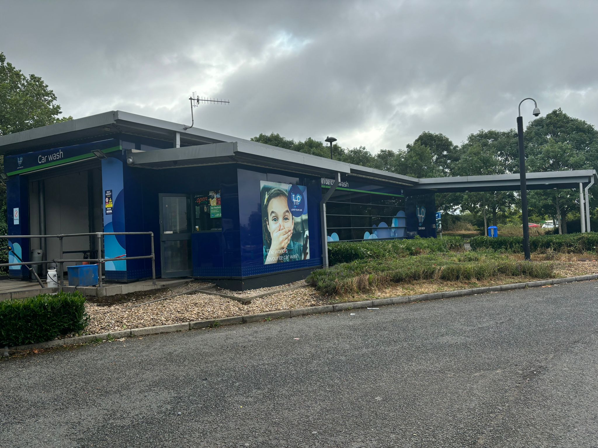 IMO Car Wash Swindon Orbital Shopping Park